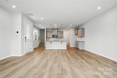 2116 Vinyasa Ln, Charlotte, NC 28215 - photo 2