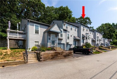 565 Quaker Ln unit 92, West Warwick, RI 02893 - photo 2