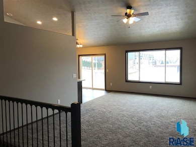 1213 N Archer Ave, Sioux Falls, SD 57103 - photo 7