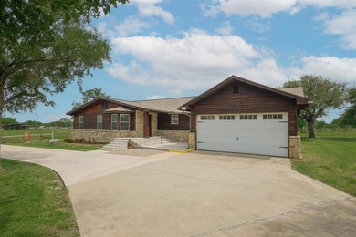 2390 Reese Ln, Azle, TX 76020 - photo 2