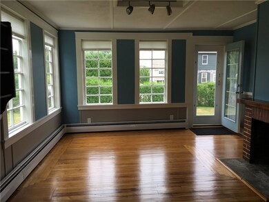 13 Draper Ave, Middletown, RI 02842 - photo 4