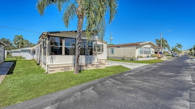 116 Southwinds Dr, Sarasota, FL 34231 - photo 4