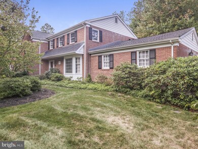 615 Berwick Rd, Wilmington, DE 19803 - photo 2