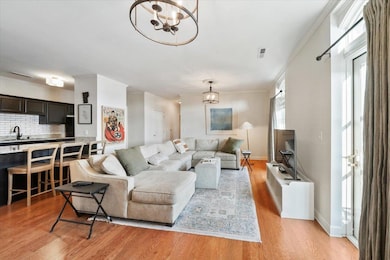 113 Harbor Town Square unit 301, Memphis, TN 38103 - photo 3