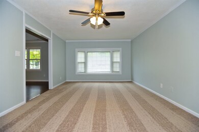 419 Regalwood Dr, Jacksonville, NC 28546 - photo 6