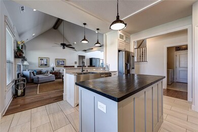 4401 SW Barton St, Bentonville, AR 72713