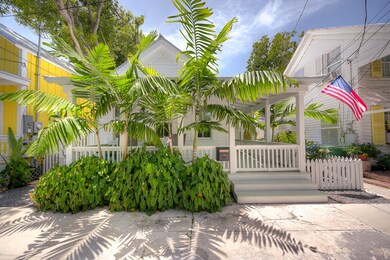 (2) 712 Ashe St-2