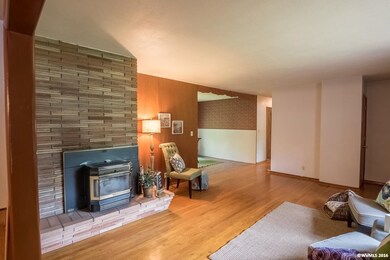 40968 N McCully Mountain Rd, Lyons, OR 97358 - photo 5