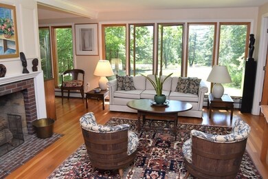 129 Heatherstone Rd, Amherst, MA 01002 - photo 6