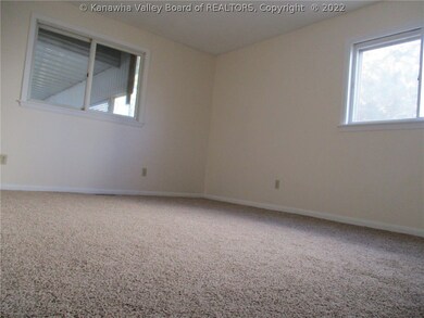 419 23rd St, Dunbar, WV 25064 - photo 4