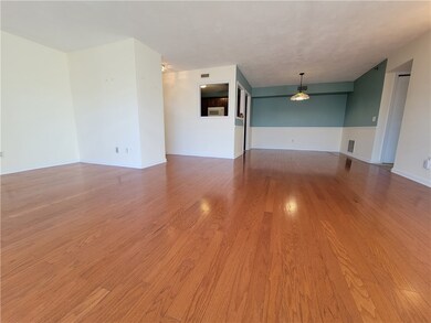 200 Hoffman Ave unit 302, Cranston, RI 02920 - photo 5