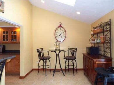 154 Brook St, Franklin, MA 02038 - photo 4