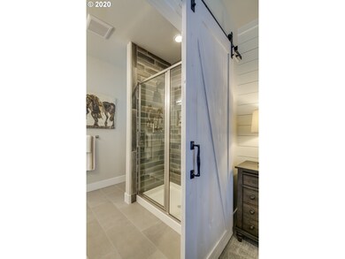 2755 SW Greens Blvd unit 17, Redmond, OR 97756 - photo 5