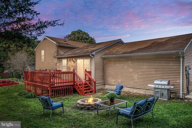 18056 Tompkins Ct, Dumfries, VA 22026 - photo 2