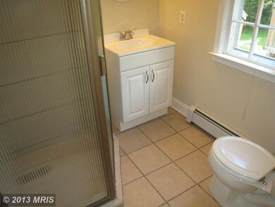 8556 Opal Rd, Warrenton, VA 20186 - photo 5