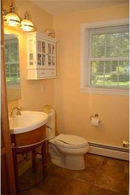 211 Crawford St, Northborough, MA 01532 - photo 7