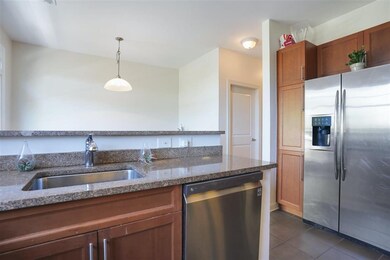 24 Constitution Way unit TH, Jersey City, NJ 07305 - photo 7