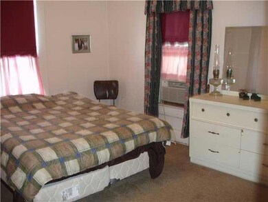 46 E Woodrow Ave, Columbus, OH 43207 - photo 7