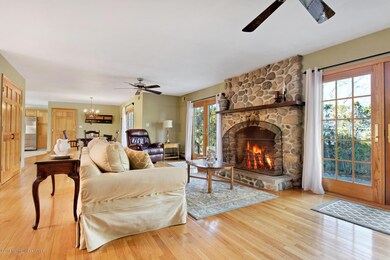 19 Pocahontas Ave, Oceanport, NJ 07757 - photo 2