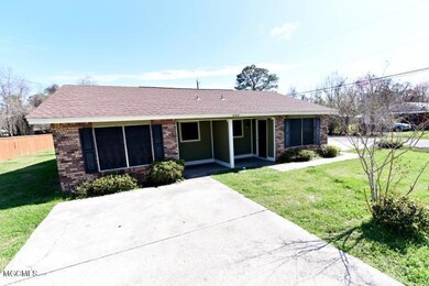 300 Gates Ave unit A, Long Beach, MS 39560 - photo 4