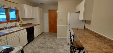 59 Northgate Dr, Albany, NY 12203 - photo 6