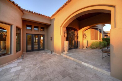 004_Entrance