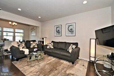 1567 Emily Ct, Hatfield, PA 19440 - photo 5