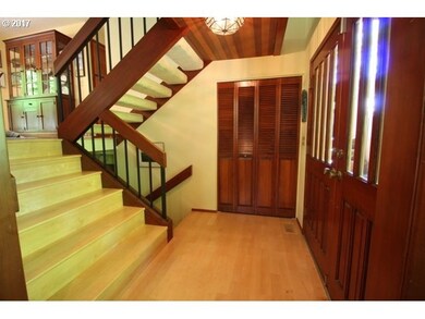Entrance/Foyer