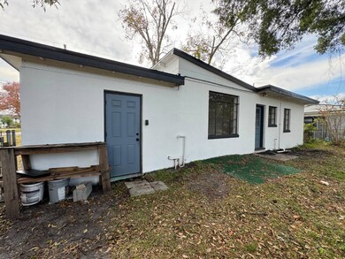 5037 Camille Ave unit 3, Jacksonville, FL 32210 - photo 3