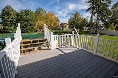 606 N Thayer St, Bourbon, IN 46504 - photo 6