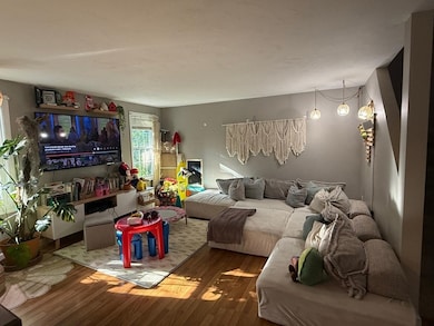 22 Keith St, Middleboro, MA 02346 - photo 3