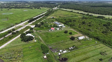 10790 SW Amaryllis Ave, Indiantown, FL 34956 - photo 2