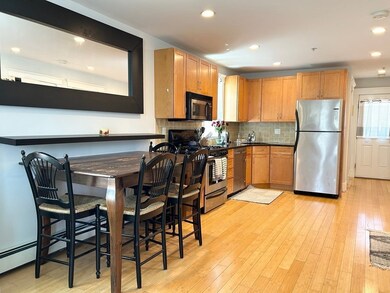 20 Village St unit 2, Somerville, MA 02143 - photo 2