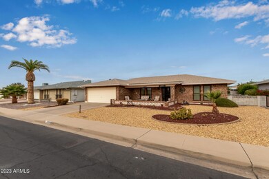 4556 E Emerald Cir, Mesa, AZ 85206 - photo 3