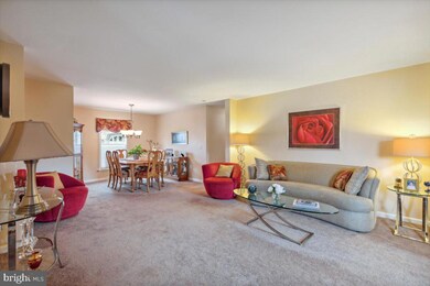 521 Magnolia Dr, Blue Bell, PA 19422 - photo 5