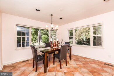 1106 Bryn Mawr Rd, Baltimore, MD 21210 - photo 6