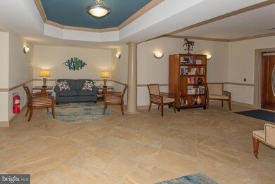 8609 Wintergreen Ct unit 407, Odenton, MD 21113 - photo 3