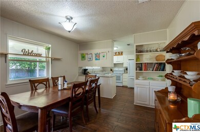 902 Lynn Ln, Copperas Cove, TX 76522 - photo 6