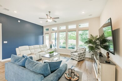 The wall of windows truly brings the outside in, w