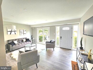 2302 Sun Valley Cir unit 1CD, Silver Spring, MD 20906 - photo 4