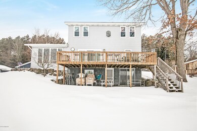 11946 Highland Dr, Bitely, MI 49309 - photo 2