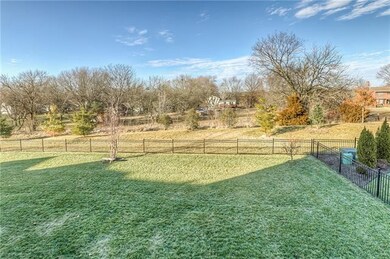 10408 W 170th Place, Overland Park, KS 66221 - photo 5