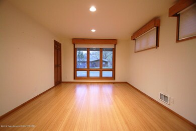 Scott 815 Upper Cache Creek M Bedroom 1