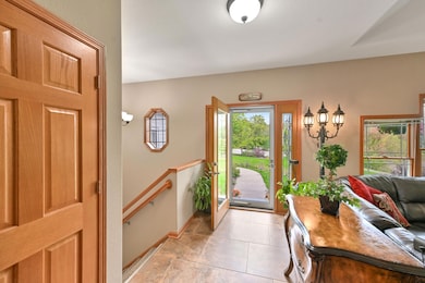 W209N11352 Reger Ct, Germantown, WI 53022 - photo 4