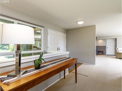 2933 NW 53rd Dr, Portland, OR 97210 - photo 4