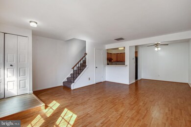11343 Appledowre Way, Germantown, MD 20876 - photo 5