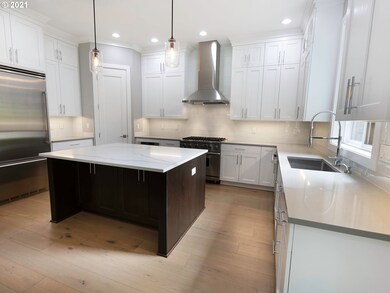 4390 Sunset Dr, Lake Oswego, OR 97035 - photo 7