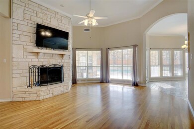 135 Southwood Bend, Springtown, TX 76082 - photo 3