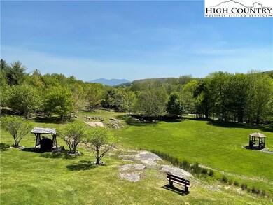 6.62 acres of private common area