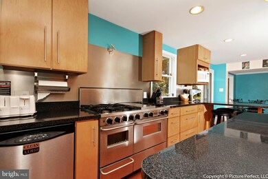 5797 Hurdle Hill Ct, Frederick, MD 21703 - photo 6